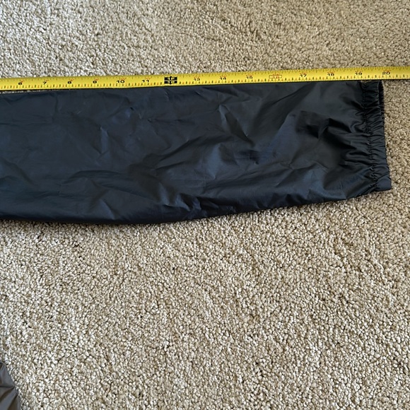 NWOT PATAGONIA KIDS SZ M WINDBREAKER - Picture 7 of 8